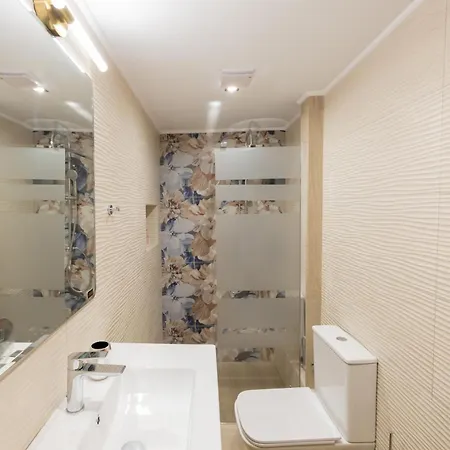 The Bougainvillea House Апартаменты