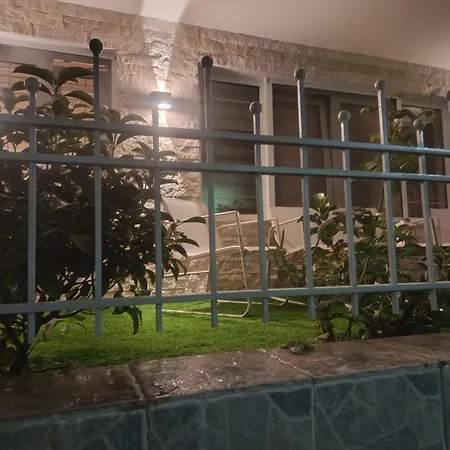 Appartement The Bougainvillea House Nauplion